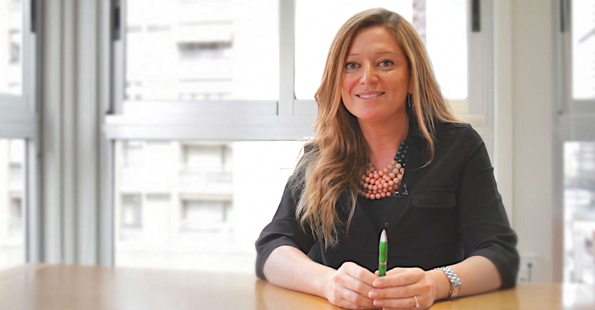 Cynthia Nehama es Psicóloga colegiada, formadora y coach con varios años de experiencia en empresas de alto nivel